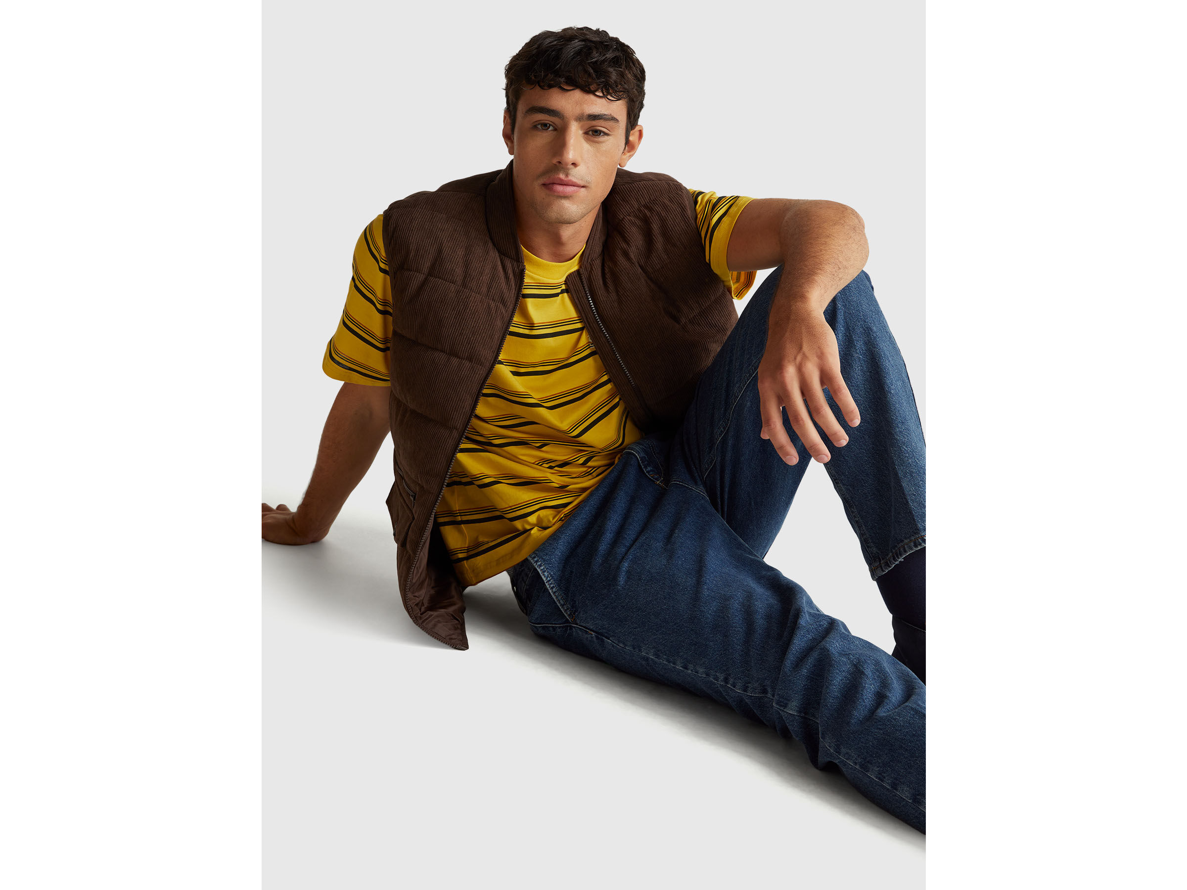 T-SHIRT image number 3